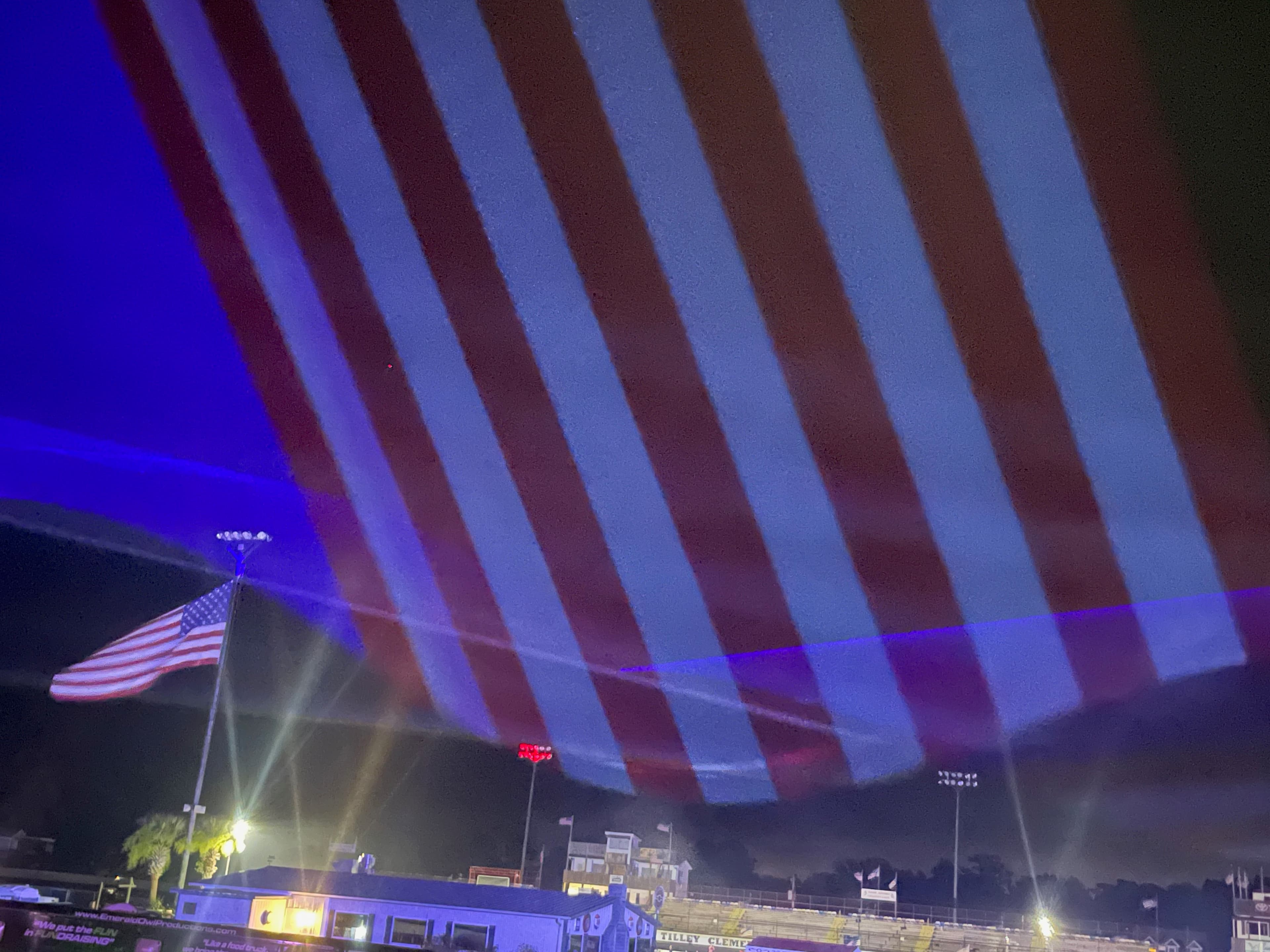 Patriotic laser light display 2